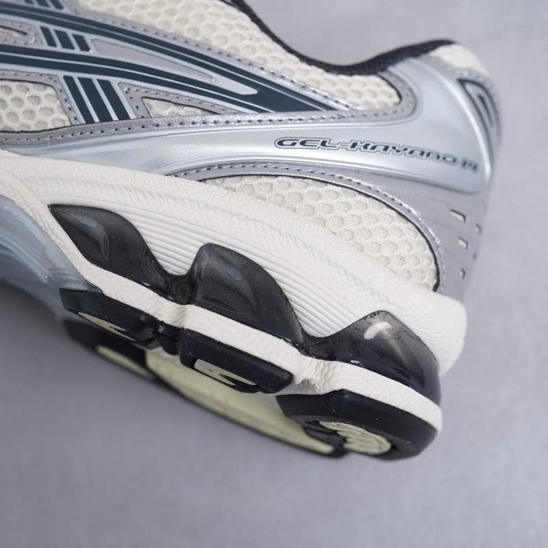  ASICS å GEL-KAYANO 14 / OYSTER WHITESTEEPLE GREY