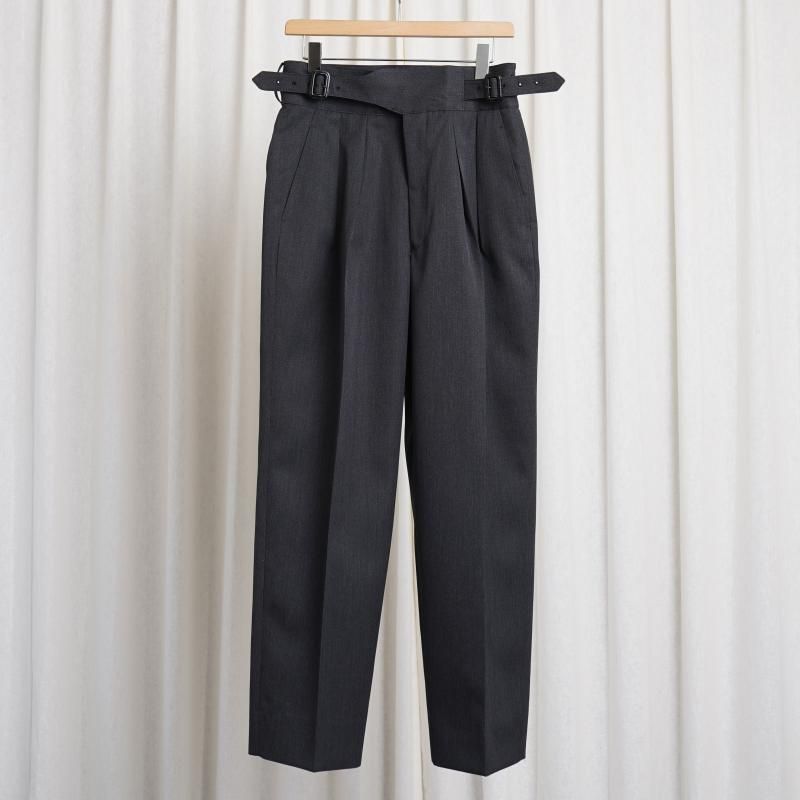 25S/SۡTHE RERACS 饯 THE GURKHA / TOP GRAY
