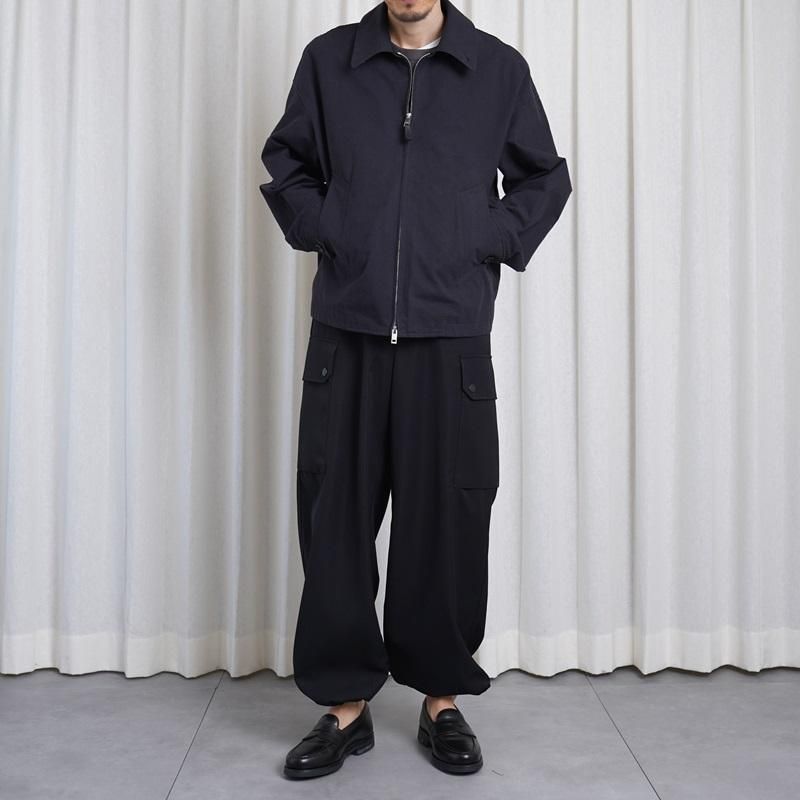 THE RERACS 饯 THE F2 CARGO / BLACK