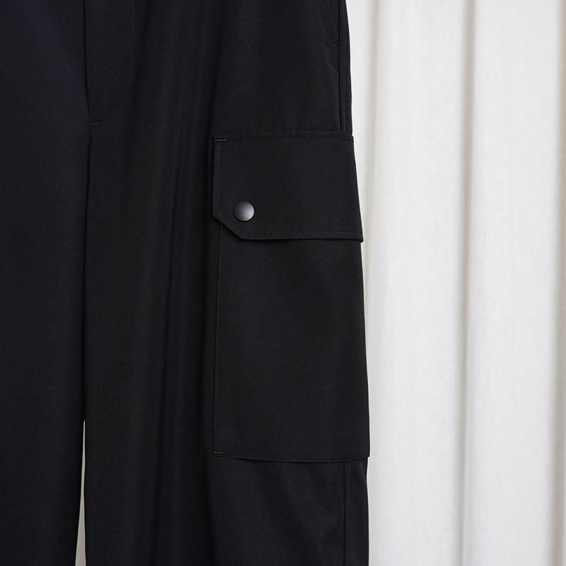 25S/SۡTHE RERACS 饯 THE F2 CARGO / BLACK
