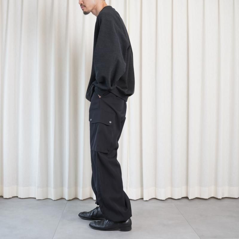 THE RERACS 饯 THE F2 CARGO / BLACK