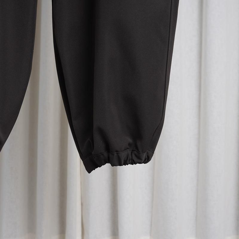 25S/SۡTHE RERACS 饯 THE F2 CARGO / GUNMETAL GRAY
