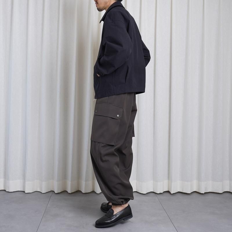 25S/SۡTHE RERACS 饯 THE F2 CARGO / GUNMETAL GRAY
