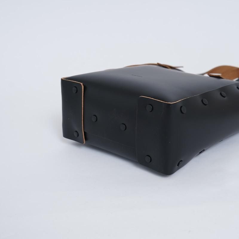 Hender Scheme ޡ assemble hand bag tall M / BLACK