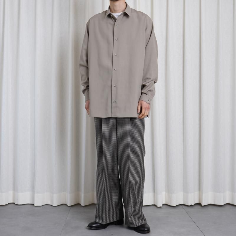 25S/SۡTHE RERACS 饯 THE PARFECT SHIRTS / GRAGE
