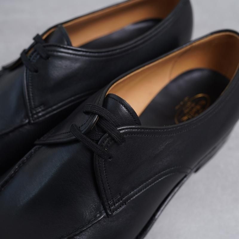 forme եLow shoes / Black
