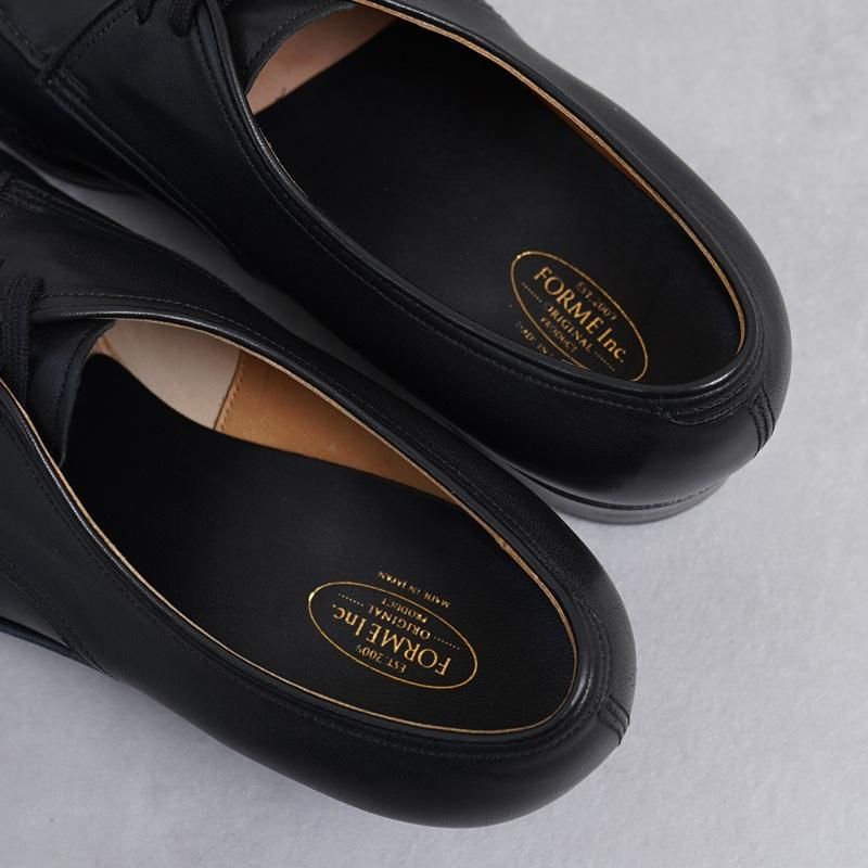 forme եLow shoes / Black