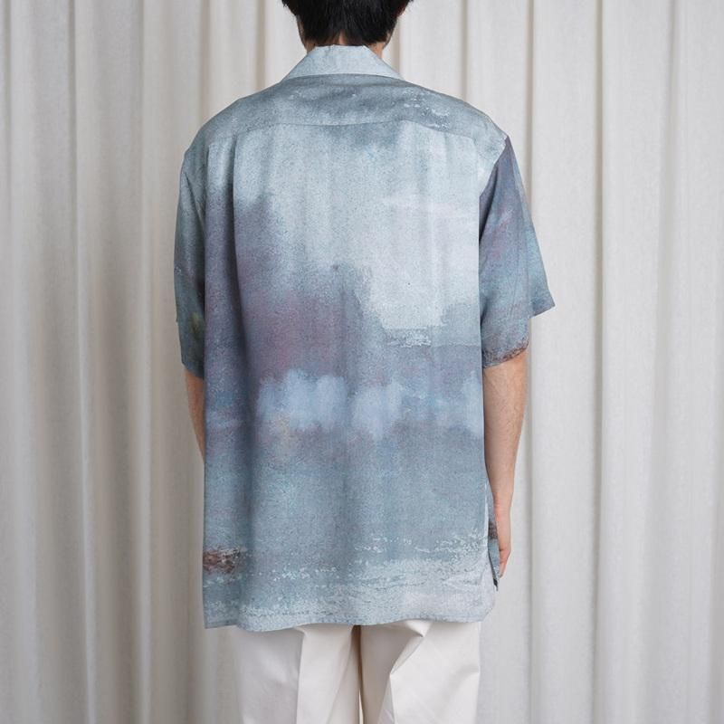 25S/SۡYOKE 衼 LANDSCAPE PRINTED OPEN COLLAR SHIRT / BLUE