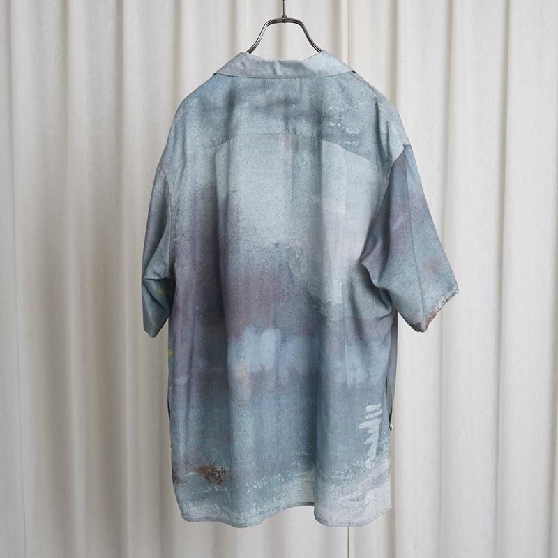25S/SۡYOKE 衼 LANDSCAPE PRINTED OPEN COLLAR SHIRT / BLUE