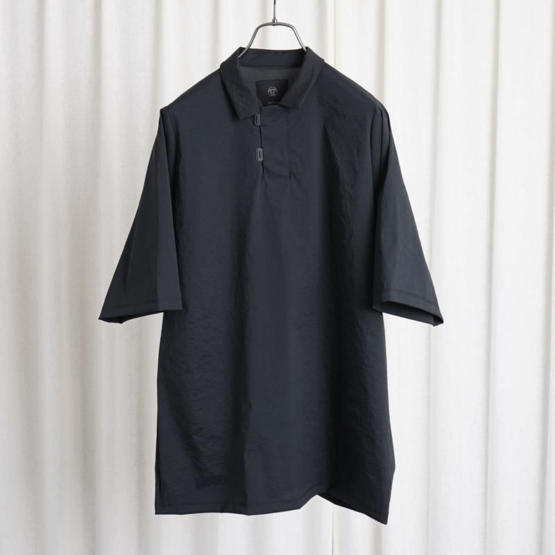【TEATORA】 CAPSUELSNAP POLO SHIRT AQ / BLACK
