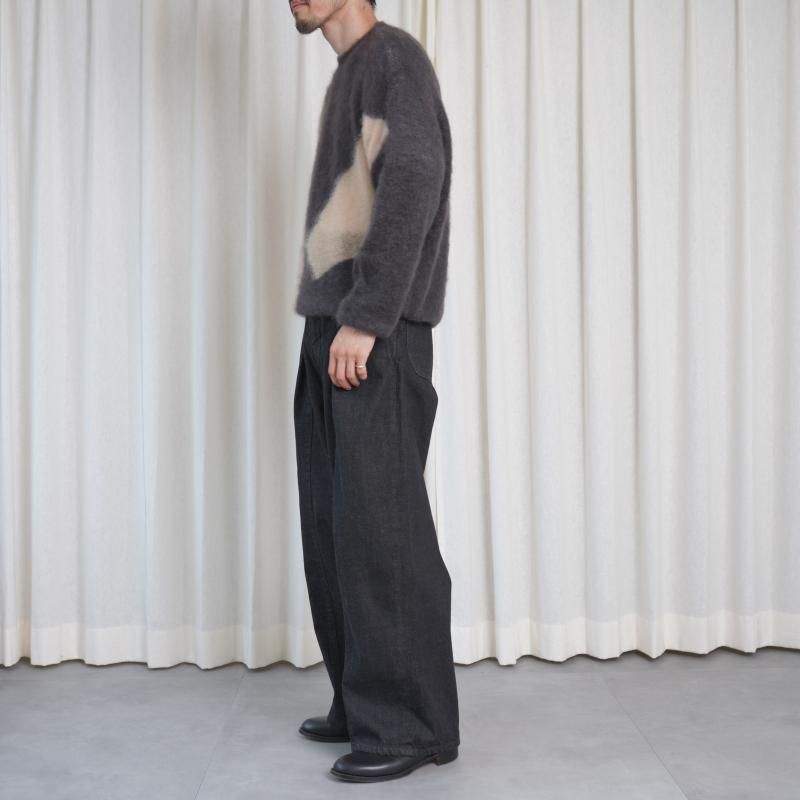 25A/WۡYOKE 衼 PHOTOGRAM INTARSIA SWEATER / CHARCOAL