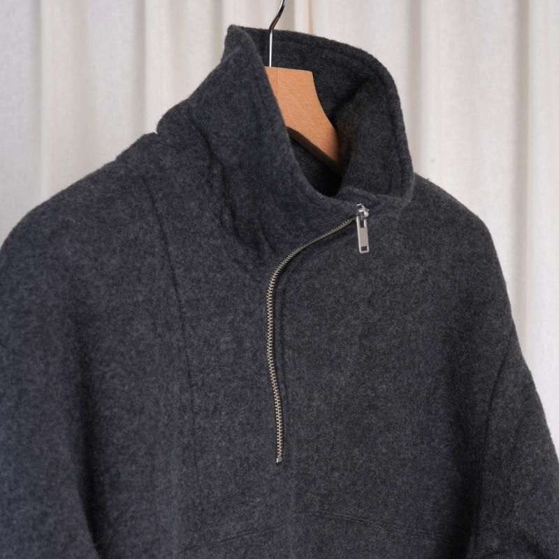 25A/WۡYOKE 衼 WOOL FLEECE HALF ZIP PULLOVER / CHARCOAL