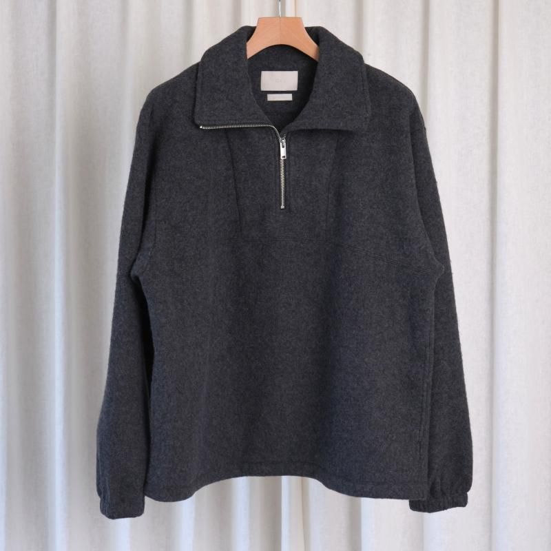 25A/WۡYOKE 衼 WOOL FLEECE HALF ZIP PULLOVER / CHARCOAL