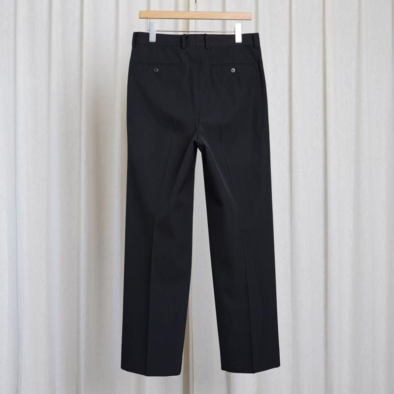 25A/W AURALEE ꡼ LIGHT WOOL MAX GABARDINE TWO-TUCK SLACKS / TOP BLACK