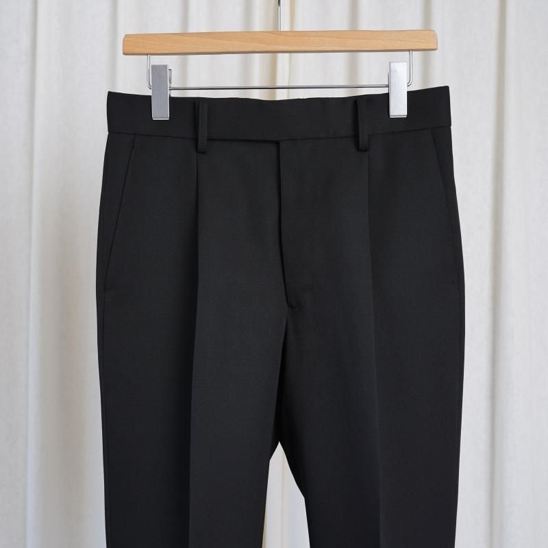 25A/WۡTHE RERACS 饯 THE SLACKS STRAIGHT / BLACK
