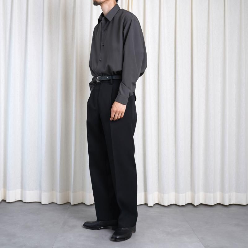 25A/WۡTHE RERACS 饯 THE SLACKS STRAIGHT / BLACK
