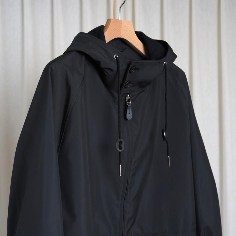 25A/WۡTHE RERACS 饯 RERACS MOUNTAIN SHELL PARKA / BLACK
