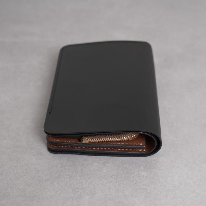 25A/W RESTOCKۡforme ե Short wallet ILCEA / BlackBrown