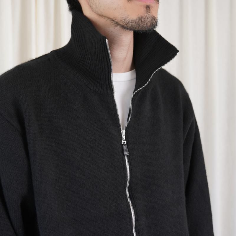 25A/WۡBATONER Хȥʡ MIDDLE WEIGHT INNOCENT CASHMERE DRIVERS KNIT  / SOLID BLACK
