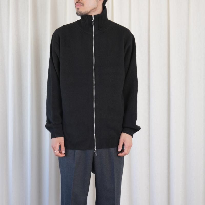 25A/WۡBATONER Хȥʡ MIDDLE WEIGHT INNOCENT CASHMERE DRIVERS KNIT  / SOLID BLACK
