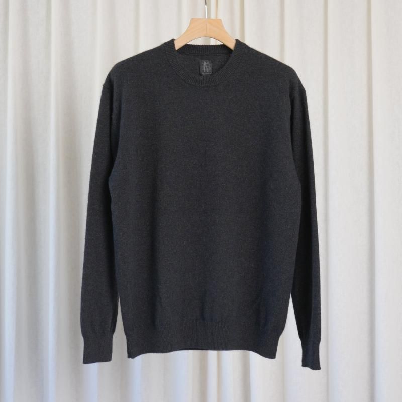 25A/W BATONER Хȥʡ INNOCENT CASHMERE CREW NECK  /	MELANGE BLACK
