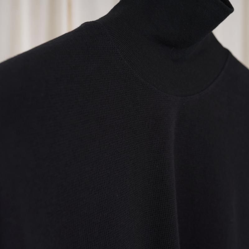 25A/WۡSaby  Х HIGH NECK LONG SLEEVE TEE / BLACK