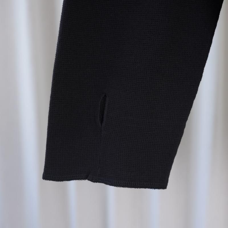 25A/WۡSaby  Х HIGH NECK LONG SLEEVE TEE / BLACK