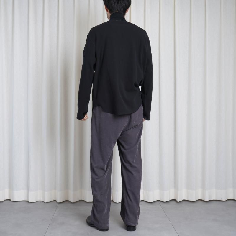 25A/WۡSaby  Х HIGH NECK LONG SLEEVE TEE / BLACK