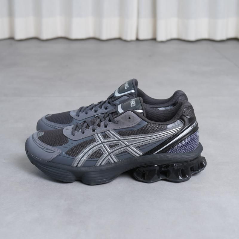 【ASICS アシックス】 GEL-KINETIC FLUENT / GRAPHITE GREY × PURE SILVER
