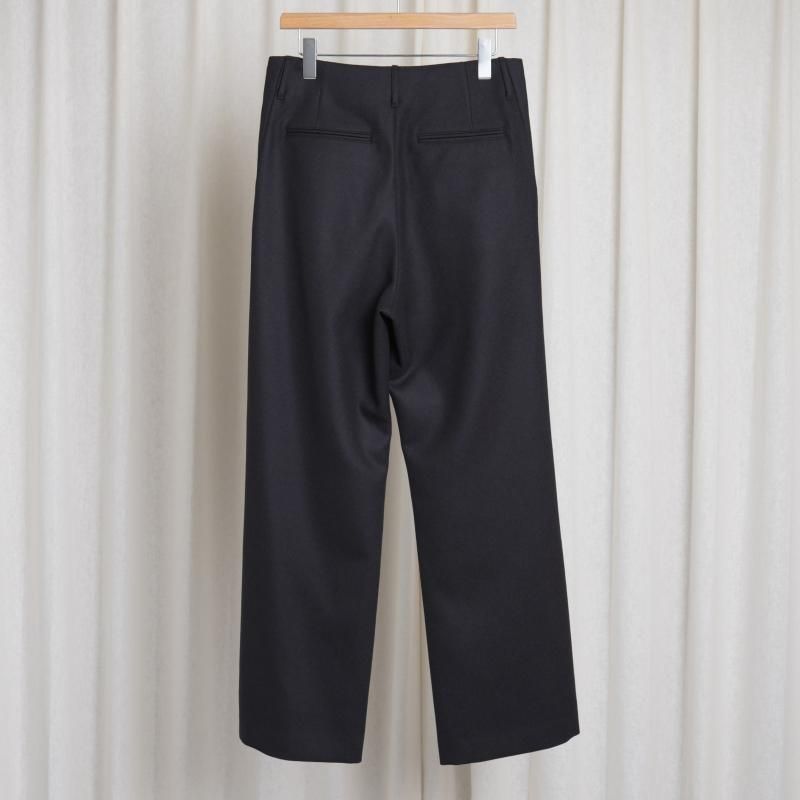 25A/W AURALEE ꡼ LIGHT MELTON ONE-TUCK SLACKS
 / DARK CHARCOAL