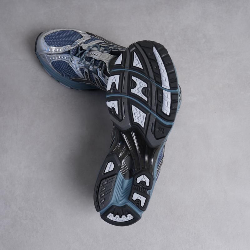  ASICS å GEL-NIMBUS 10.1 / IRONCLAD  GRAPHITE GREY