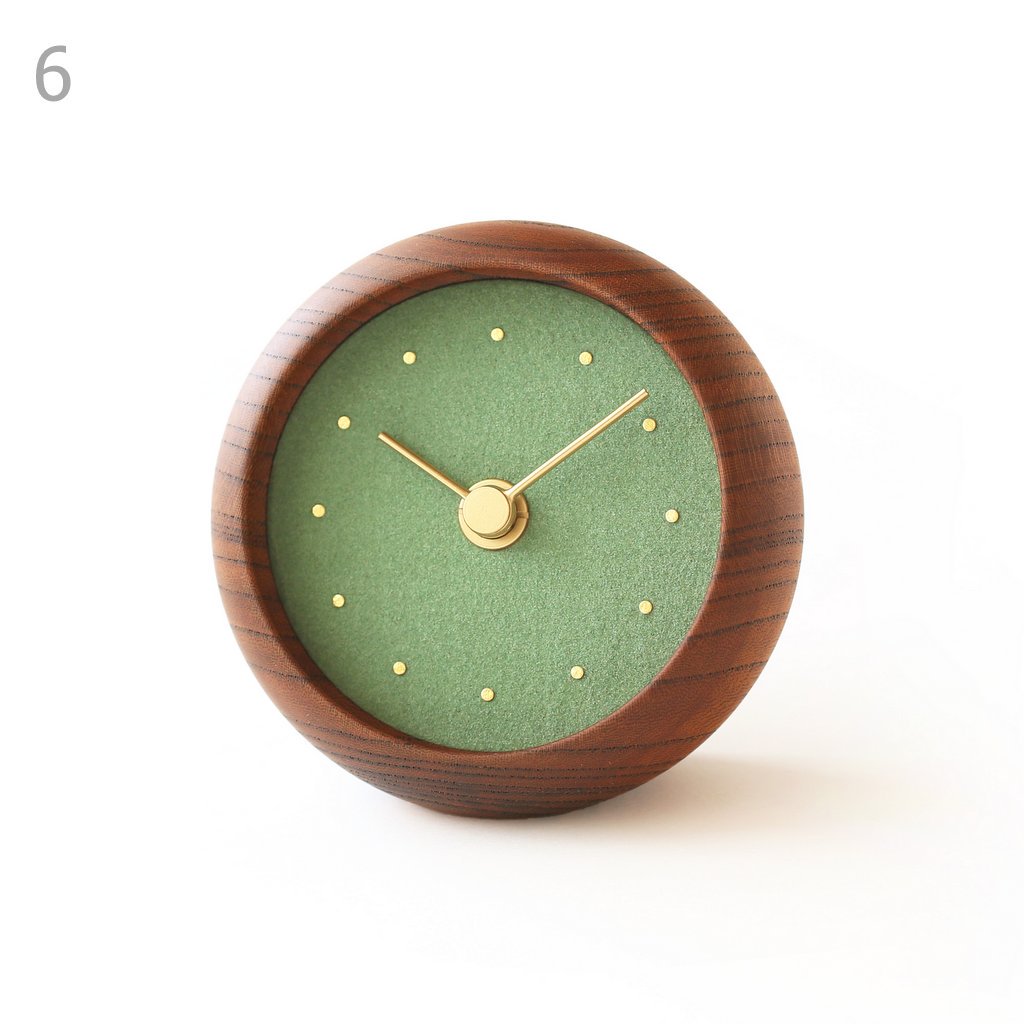 はなもっこ置時計-木と岩絵具のシンプルな置き時計｜ハンドメイド時計 