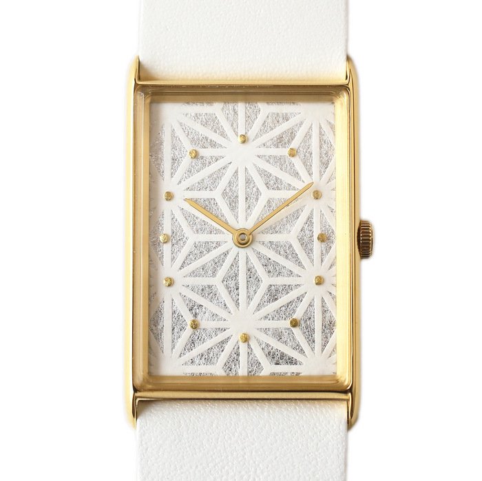 紋切り 麻の葉 スクエア 腕時計 ｜ 日本の美を楽しむシンプルな手作り