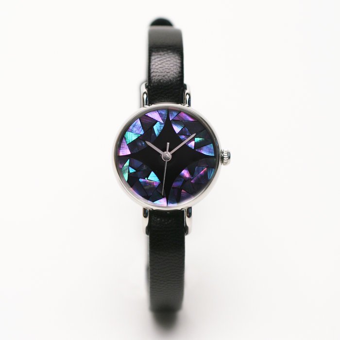 日本の美を楽しむシンプルな手作り腕時計【はなもっこ】　螺鈿　レディース腕時計　黒漆に七宝紋（青貝）　｜