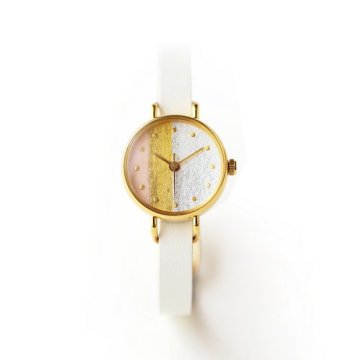 【新品未使用】はなもっこ 天然珊瑚 腕時計