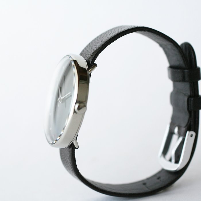 黒漆 ユニセックス腕時計 ｜ 日本の美を楽しむシンプルな手作り腕時計【はなもっこ】
