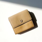CHANEL Leather wallet