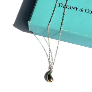Tiffany & Co / Drop necklace