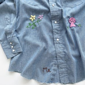 VINTAGE 70~80's Embroidered Chambray Western Shirt "Palm tree"