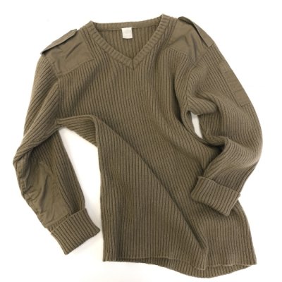 VINTAGE military V-neck knit