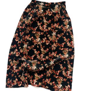 VINTAGE  flowers velvet long skirt 
