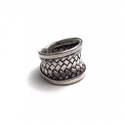 KAREN SILVER Bangles "Twisted pattern"