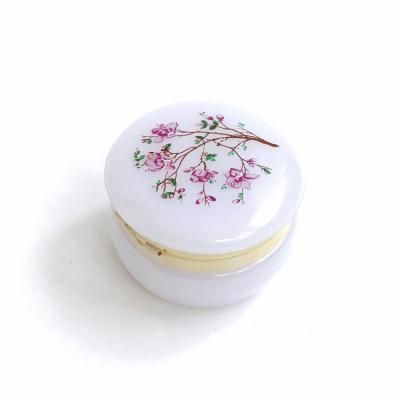 Vintage Plastic case with lid