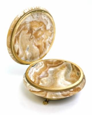 VINTAGE Marble case with lid "three leg"