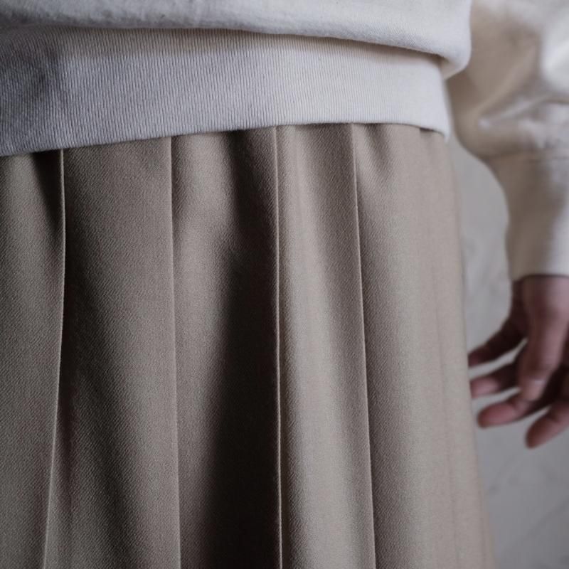 Charpentier de Vaisseau Pleated Skirt Wool Long ミルドサージ　ウールプリーツスカートロング　  Brisa (Natural ,Grey )