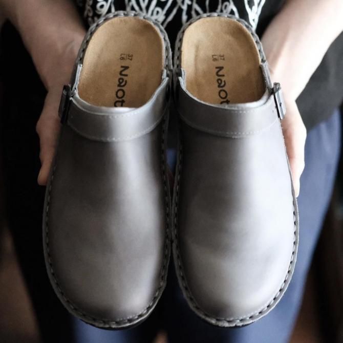 NAOT IRIS 37サイズ Sand Suede IRIS / Sand Suede - ラインナップ