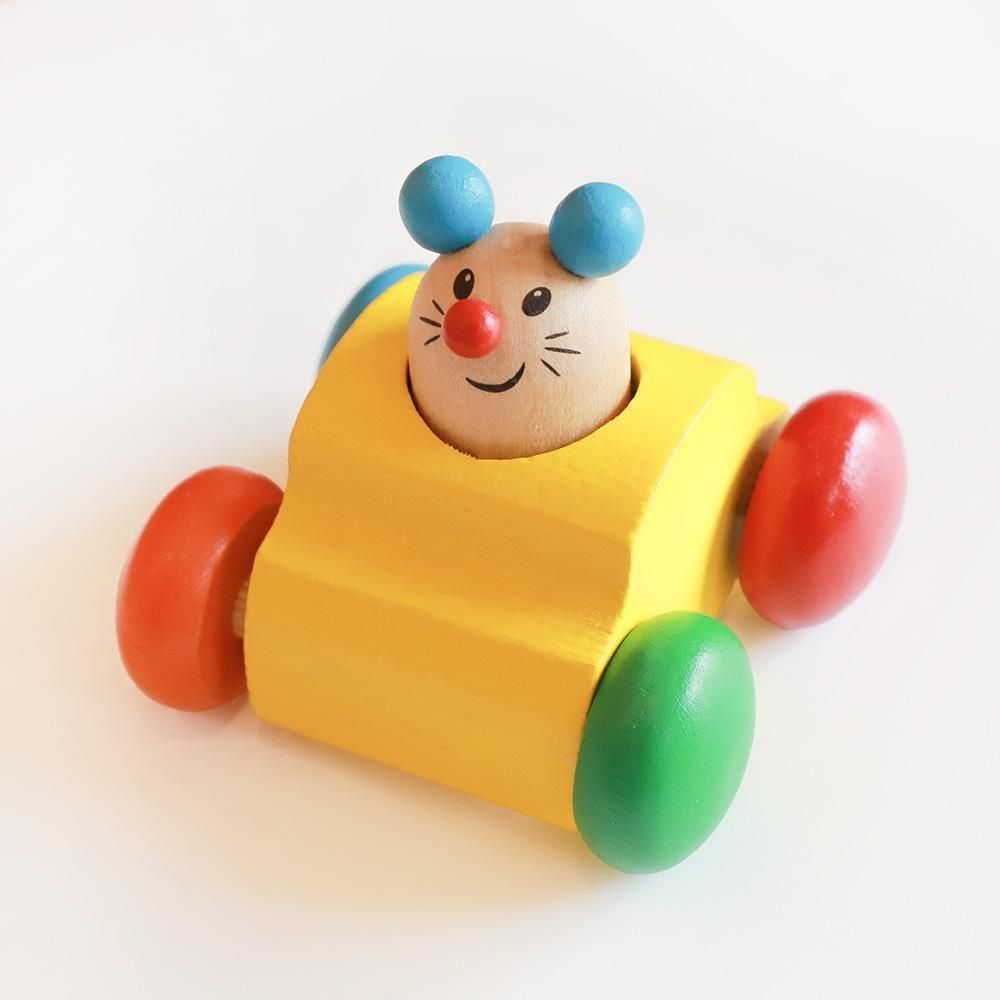 セレクタ社チューチューカー - かわいいネズミが乗ったおもちゃの車です。