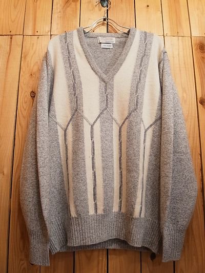 スコットランド製 McGEORGE CASHMERE V-NECK KNIT - S.O used clothing