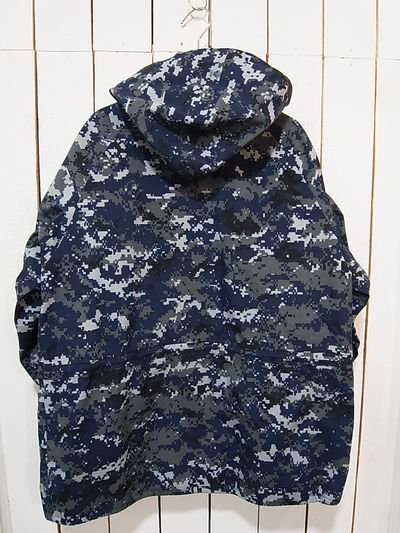 U.S.NAVY NWU Digital Camouflage GORE-TEX Parka - S.O used clothing