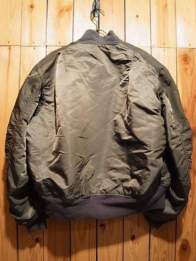 ALPHA INDUSTRIES MA-1 MIL-J-82790E （オリーブグリーン